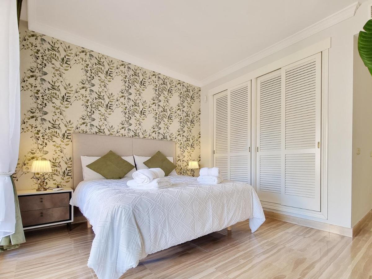 Luxury Hacienda Playa Apartment Marbella Bagian luar foto
