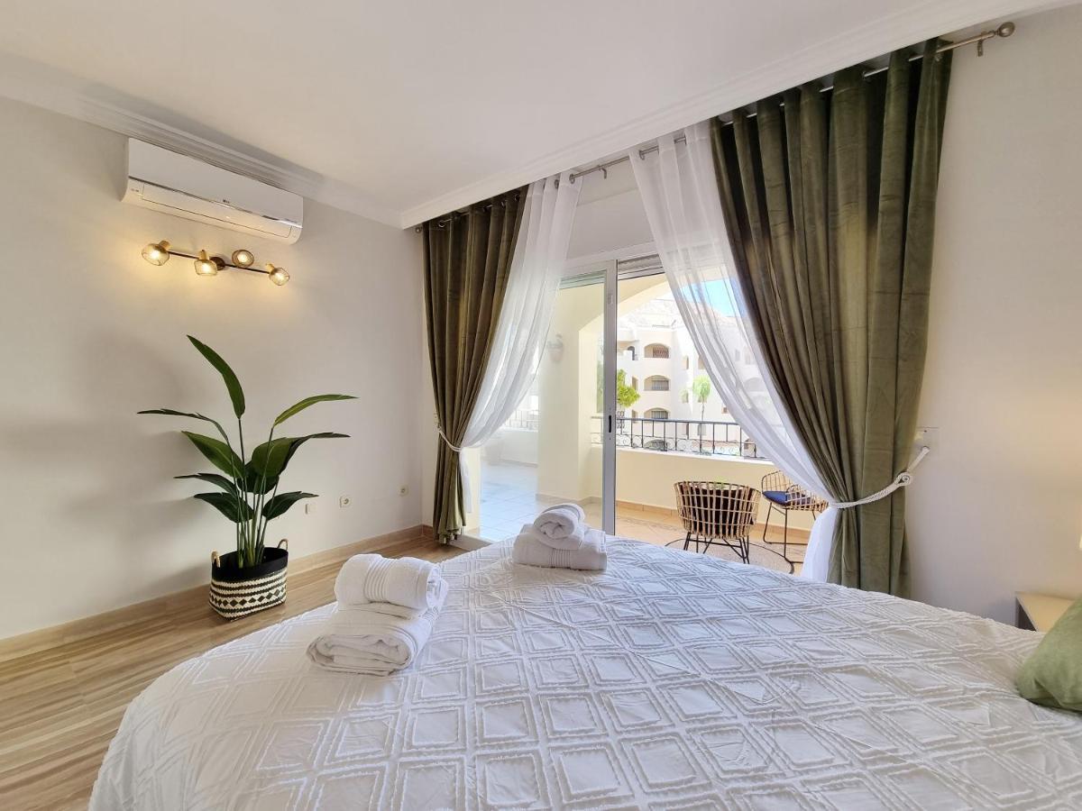 Luxury Hacienda Playa Apartment Marbella Bagian luar foto