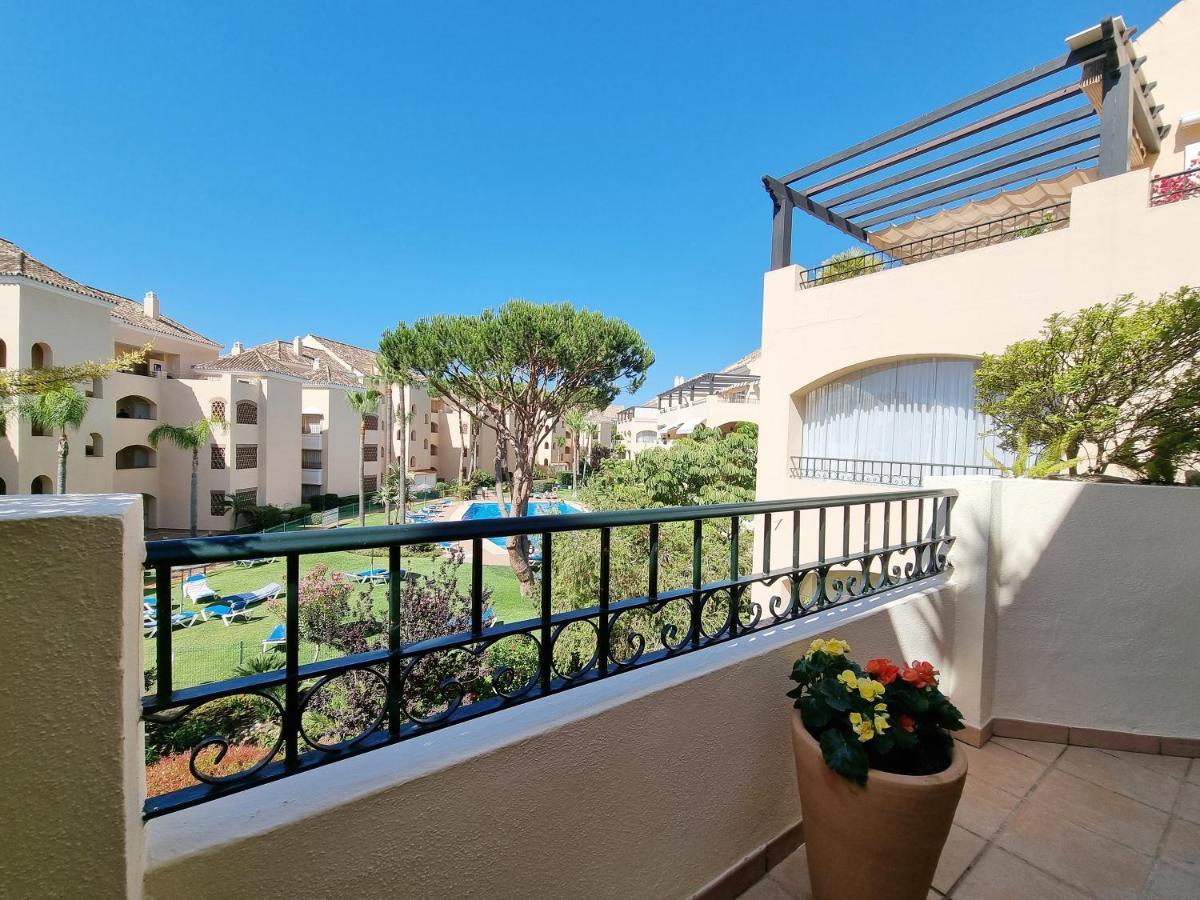 Luxury Hacienda Playa Apartment Marbella Bagian luar foto