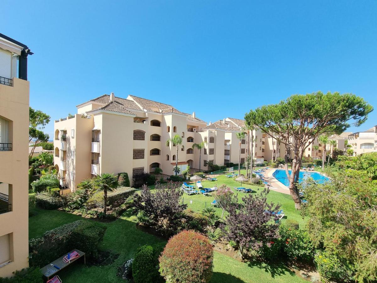 Luxury Hacienda Playa Apartment Marbella Bagian luar foto