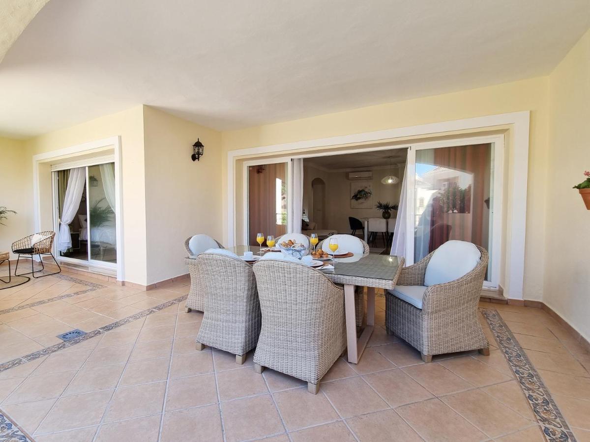 Luxury Hacienda Playa Apartment Marbella Bagian luar foto